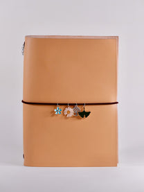 A5 handmade leather traveler notebook cover - ArtnBooks Shop